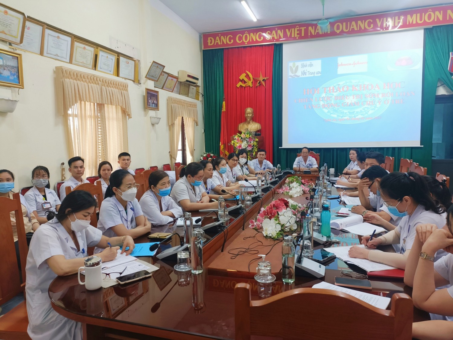 HỘI THẢO KHOA HỌC “CHIẾN LƯỢC ĐIỀU TRỊ SỚM RỐI LOẠN TĂNG ĐỘNG GIẢM CHÚ Ý Ở TRẺ