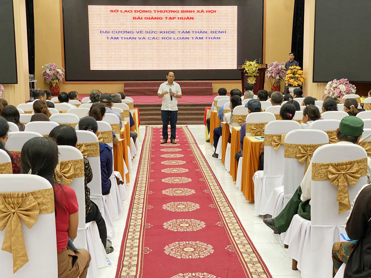 HỘI NGHỊ TẬP HUẤN NÂNG CAO NGHIỆP VỤ CHUYÊN MÔN VÀ KỸ NĂNG CHĂM SÓC, PHỤC HỒI CHỨC NĂNG ĐỐI VỚI NGƯỜI TÂM THẦN, TRẺ EM TỰ KỶ VÀ NGƯỜI RỐI NHIỄU TÂM TRÍ DỰA VÀO CỘNG ĐỒNG NĂM 2023