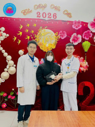 HÀNH ĐỘNG ĐẸP TỪ NHÂN VIÊN KHOA NHI – LÃO NIÊN: TRAO TRẢ 15 TRIỆU ĐỒNG CHO NGƯỜI ĐÁNH RƠI