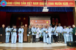 ẤM ÁP NGHĨA TÌNH – XUÂN YÊU THƯƠNG ĐẾN VỚI NGƯỜI BỆNH