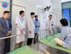 LAN TỎA YÊU THƯƠNG – CHIA SẺ CÙNG NGƯỜI BỆNH TẠI KHOA NHI – LÃO NIÊN