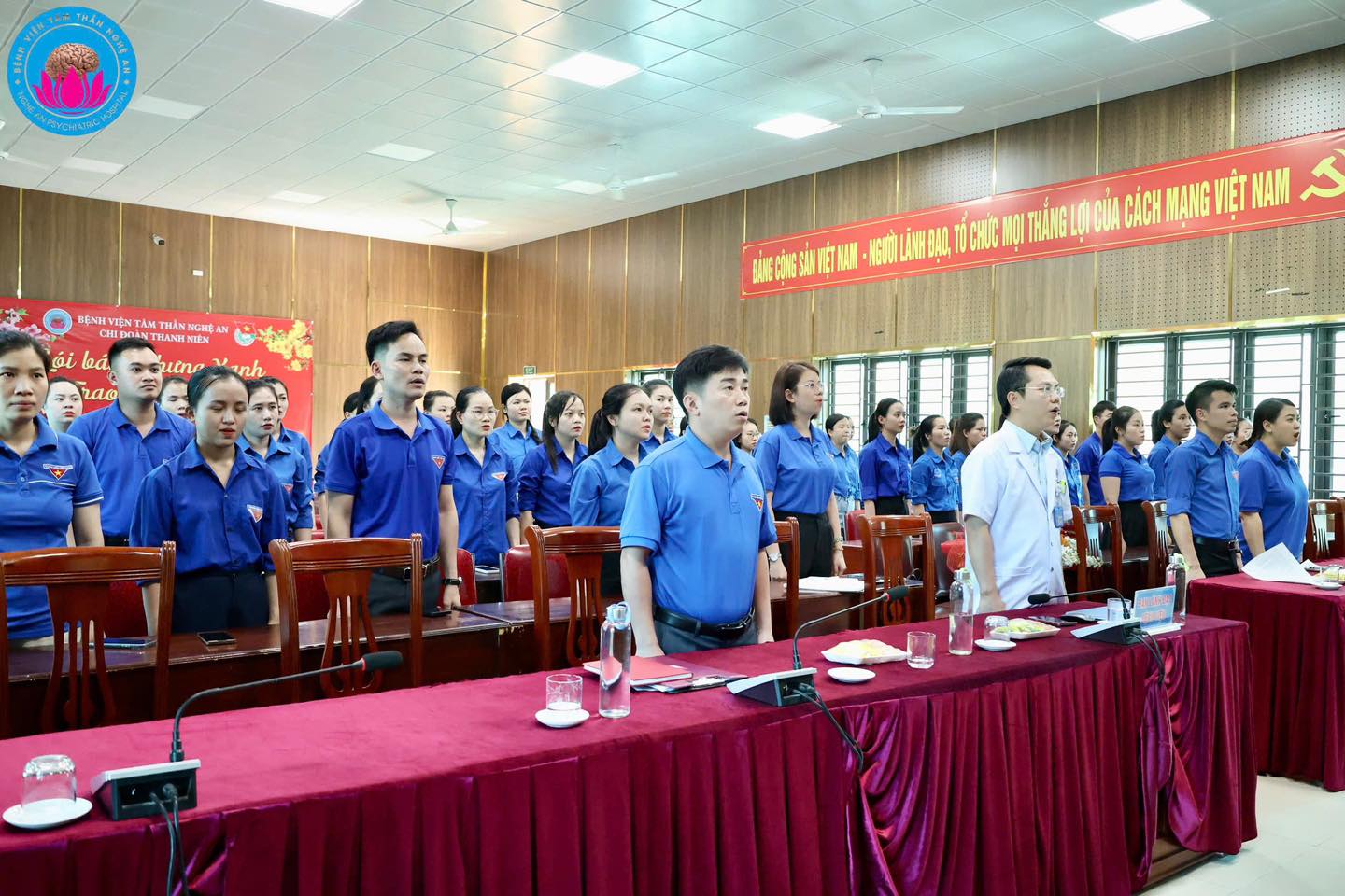 DIỄN ĐÀN “THANH NIÊN ĐỐI THOẠI VỚI GIÁM ĐỐC” – LẮNG NGHE ĐỂ ĐỒNG HÀNH, GIẢI ĐÁP ĐỂ PHÁT TRIỂN