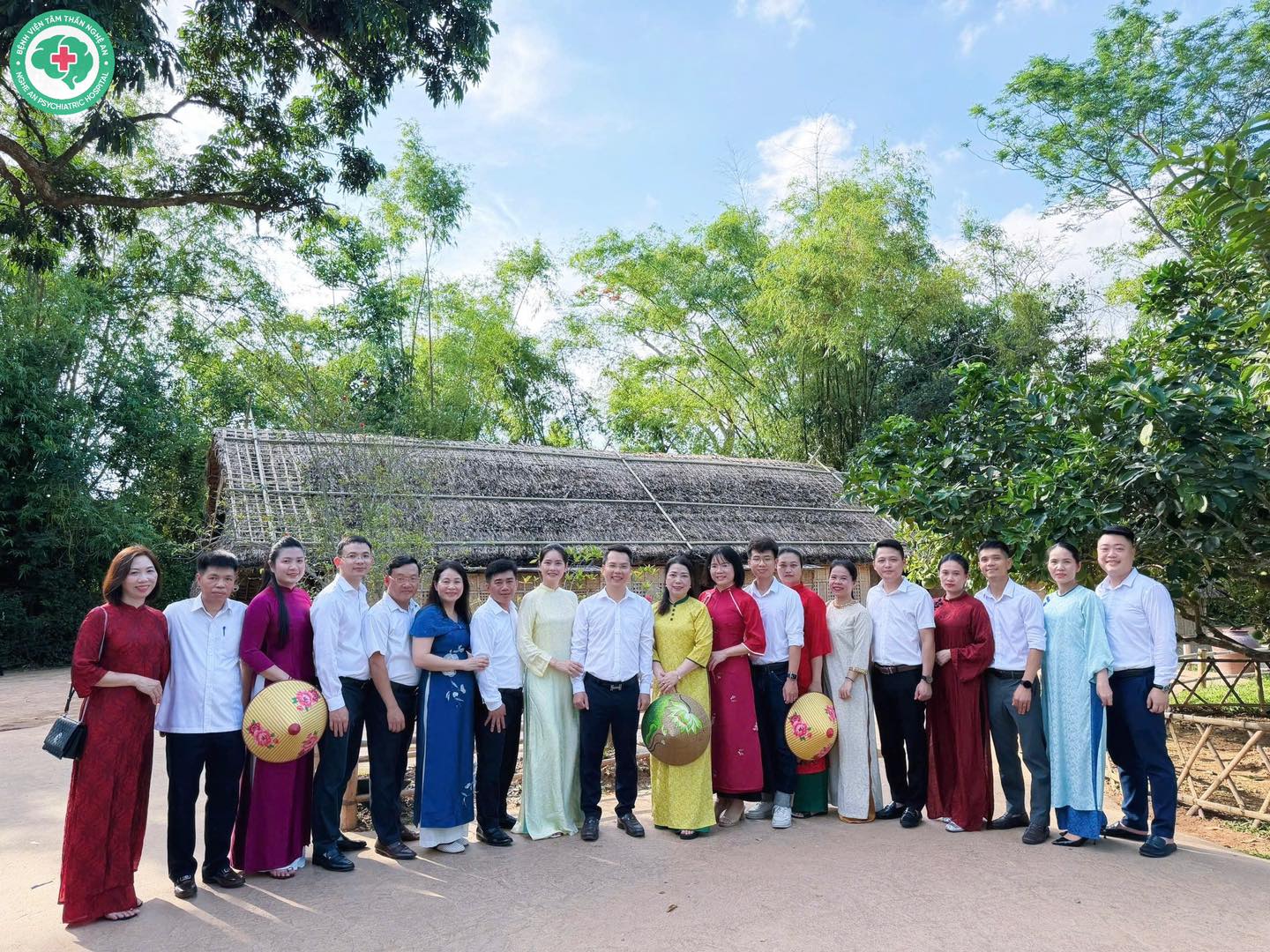 BỆNH VIỆN TÂM THẦN NGHỆ AN DÂNG HƯƠNG TẠI KHU DI TÍCH KIM LIÊN NHÂN KỶ NIỆM 136 NĂM NGÀY SINH CHỦ TỊCH HỒ CHÍ MINH (19/5/1890 - 19/5/2026)